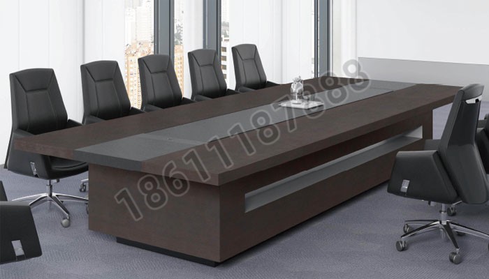 點(diǎn)擊查看商品:會(huì )議桌