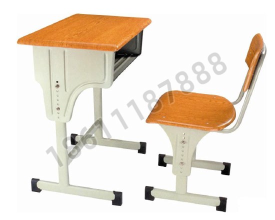 點(diǎn)擊查看商品:課桌椅